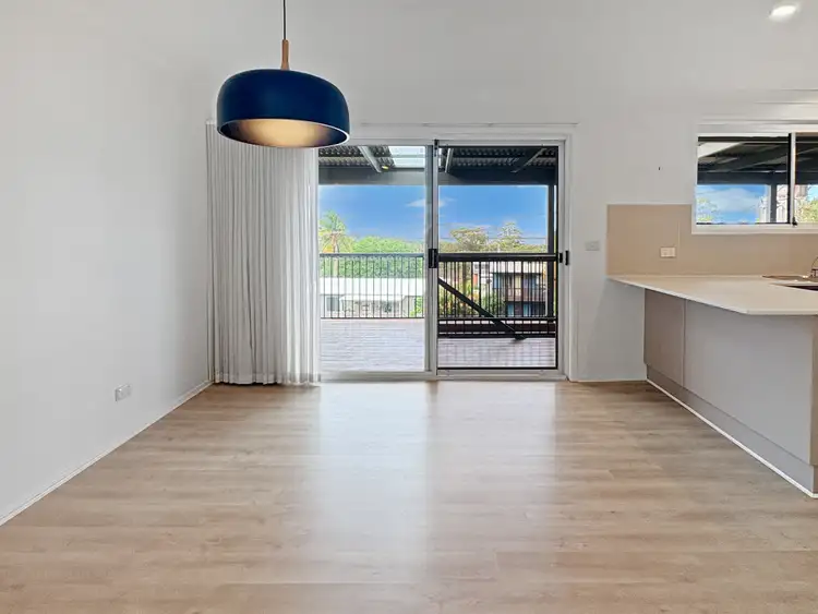 Fifth view of Homely house listing, 4 Keveer Close, Berkeley Vale NSW 2261