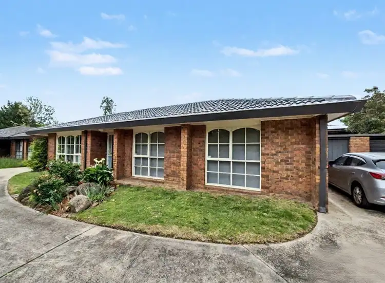 2/107 Surrey Road, Blackburn North VIC 3130