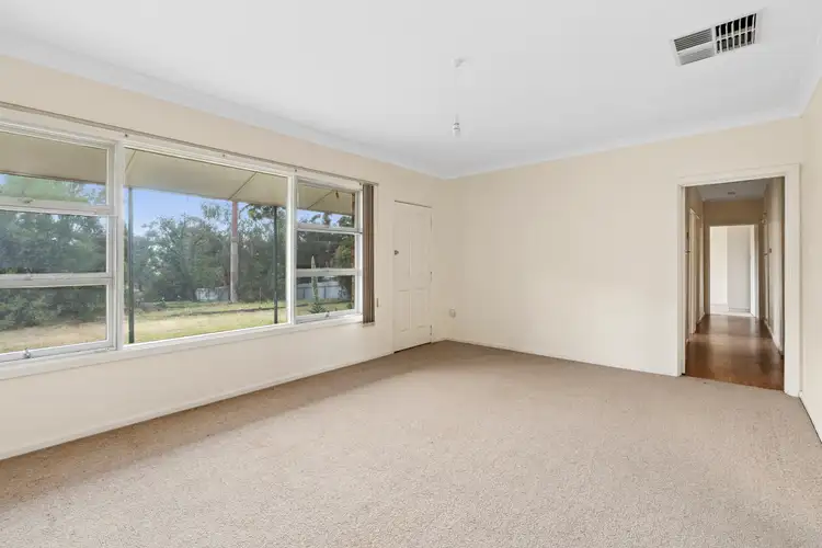 Fifth view of Homely house listing, 5 Gilbert Avenue, Pinnaroo SA 5304