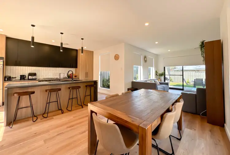 Sixth view of Homely semi-detached listing, 4A Hydrangea Avenue, Parkes NSW 2870