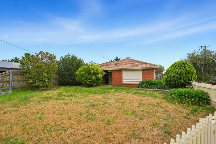 37 Dona Drive, Hoppers Crossing VIC 3029