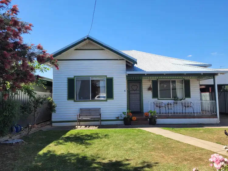 6 Salmon Street, Wagga Wagga NSW 2650