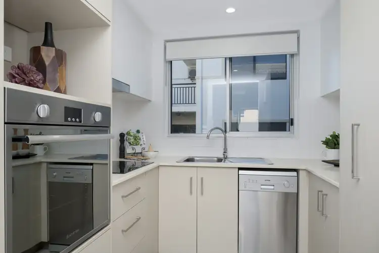 Sixth view of Homely unit listing, 7/102 The Strand, North Ward QLD 4810