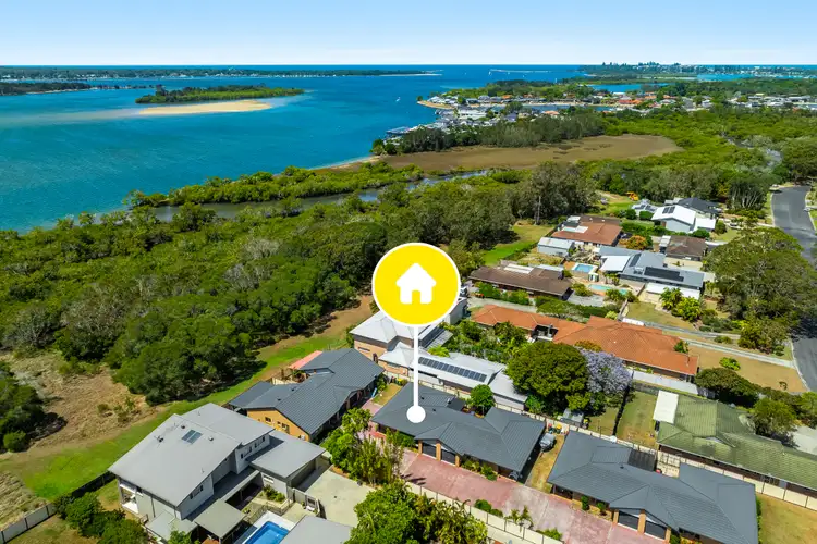 4/63 Melaleuca Drive, Yamba NSW 2464