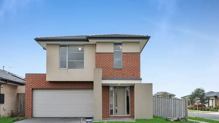 9 Hutchence Drive, Point Cook VIC 3030