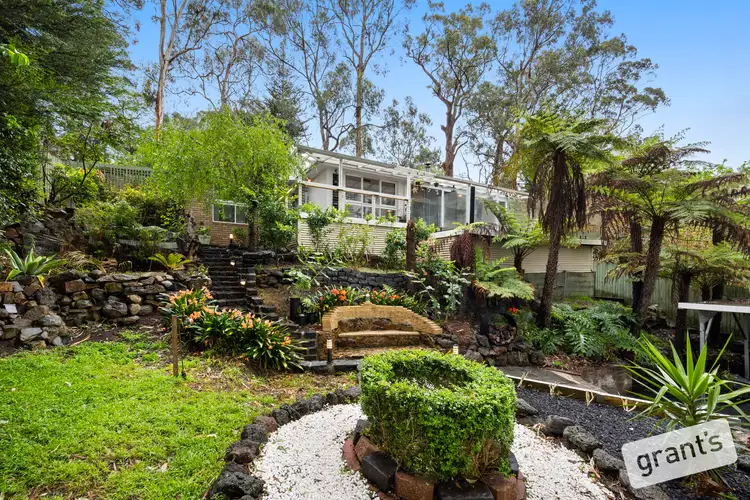 42 Alexander Avenue, Upwey VIC 3158