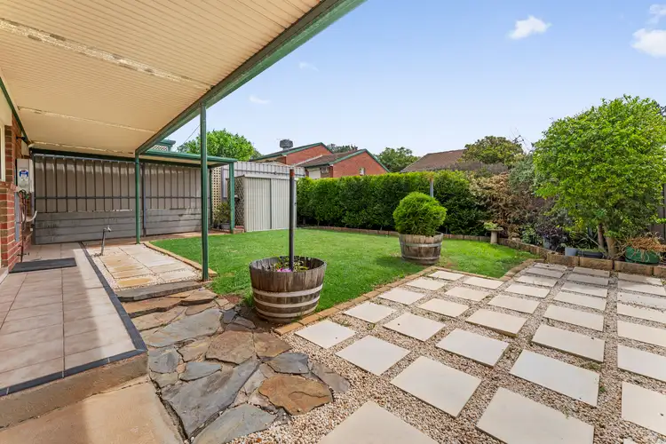 21-23 Roycroft Place