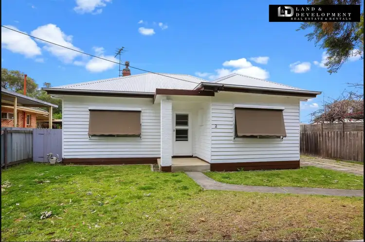 2 Seaforth Street, North Shore VIC 3214