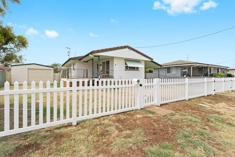 12 King Street, Oakey QLD 4401