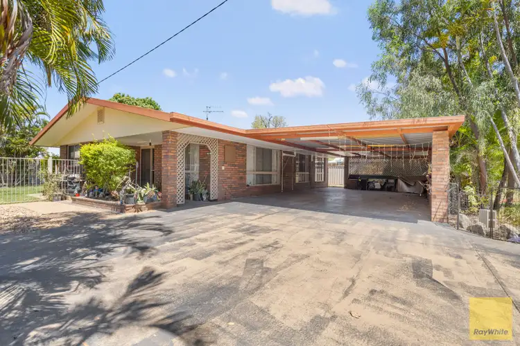 11 Eubar Place, Emerald QLD 4720