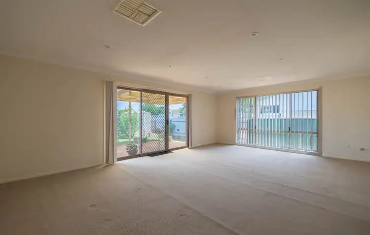 Third view of Homely semi-detached listing, 2/4 Parkes Street, Forbes NSW 2871