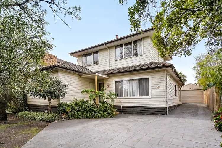 18 Scott Grove, Kingsbury VIC 3083