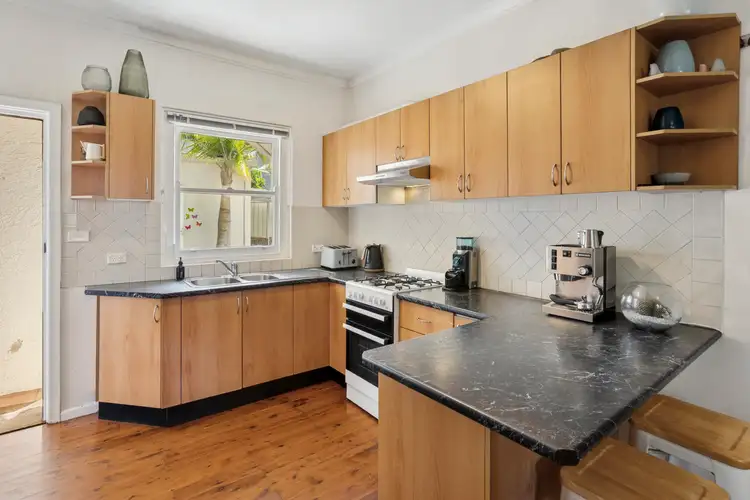 Fourth view of Homely semi-detached listing, 1/27 Seaview Street, Balgowlah NSW 2093