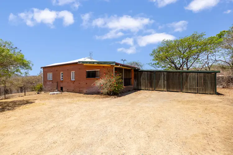 36903 Bruce Highway, Alligator Creek QLD 4816