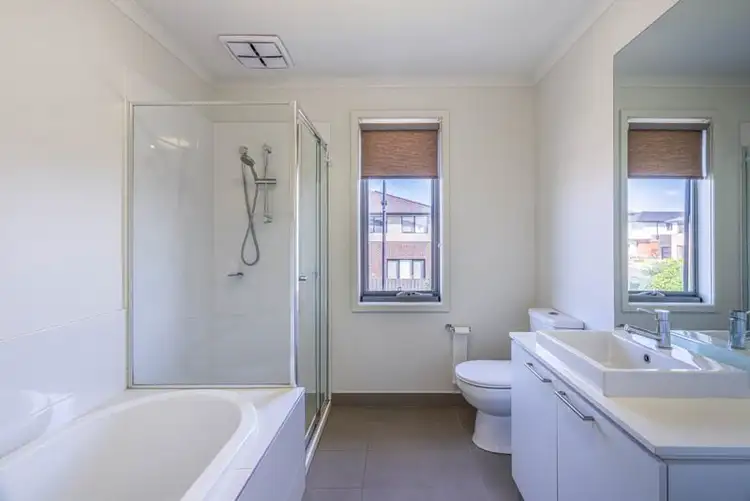 Fifth view of Homely townhouse listing, 1 Cascades way, Wantirna South VIC 3152