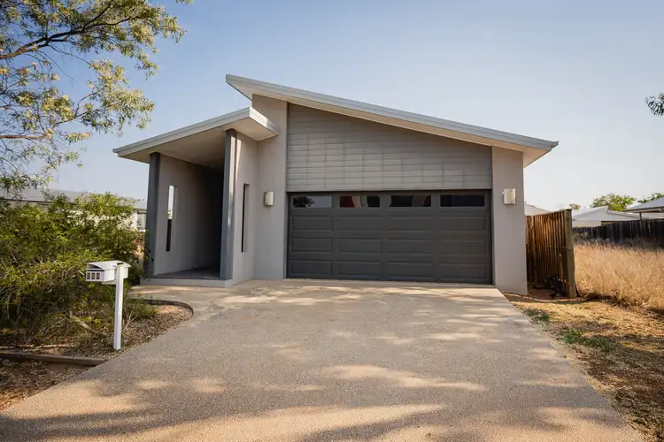 226 McDowall Street, Roma QLD 4455