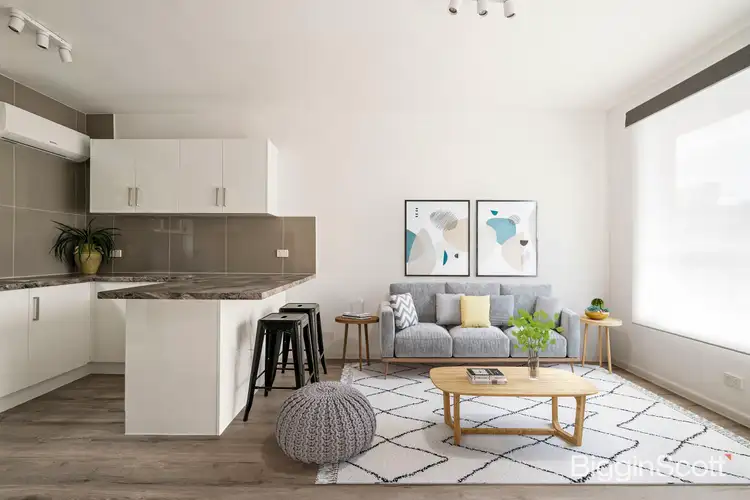 4/7 Saltley Street, South Kingsville VIC 3015
