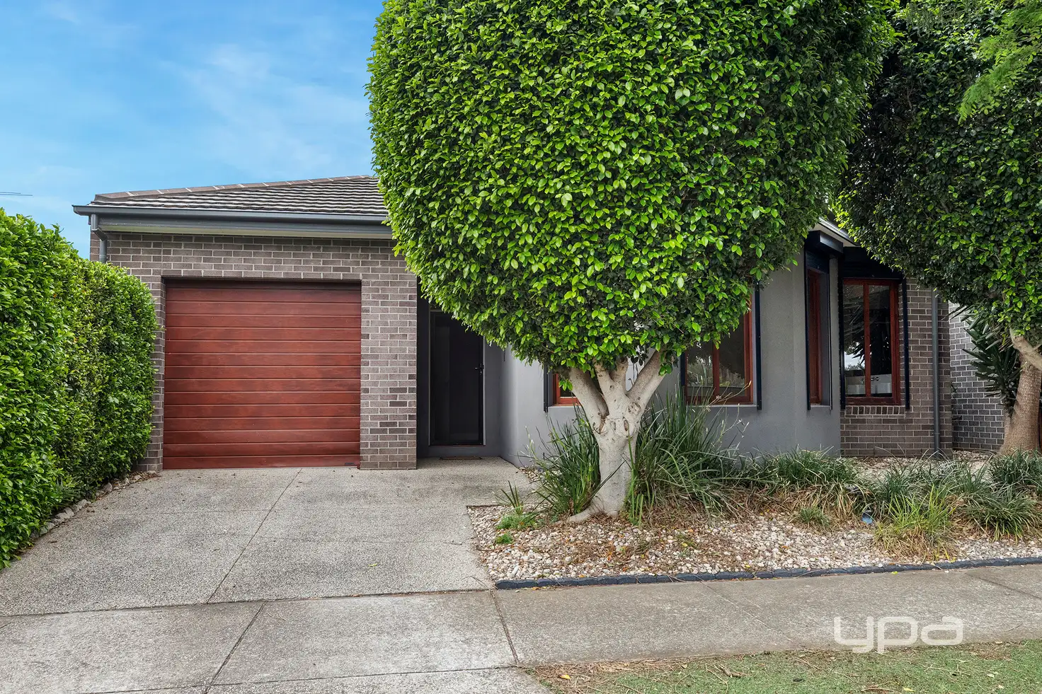 Main view of Homely house listing, 6 Muscat Avenue, Burnside Heights VIC 3023
