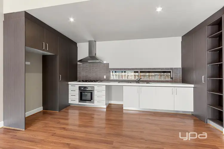 Fourth view of Homely house listing, 6 Muscat Avenue, Burnside Heights VIC 3023