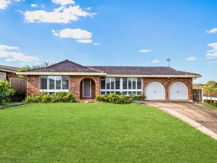 10 Gaspard Place, Ambarvale NSW 2560
