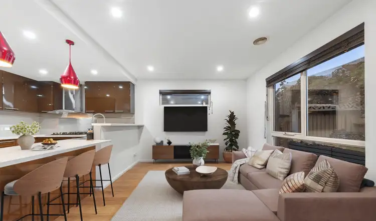 Fifth view of Homely house listing, 15 Aberfeldie Way, Caroline Springs VIC 3023