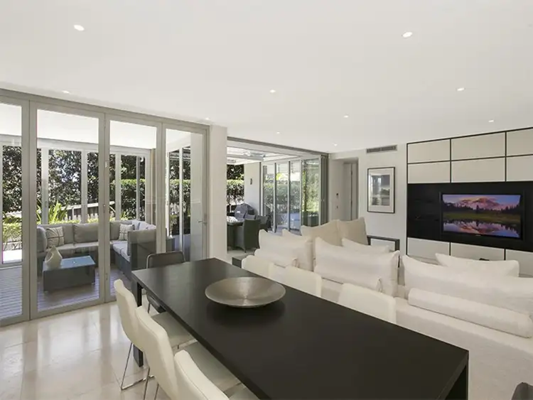 2/88 Beach Street, Coogee NSW 2034