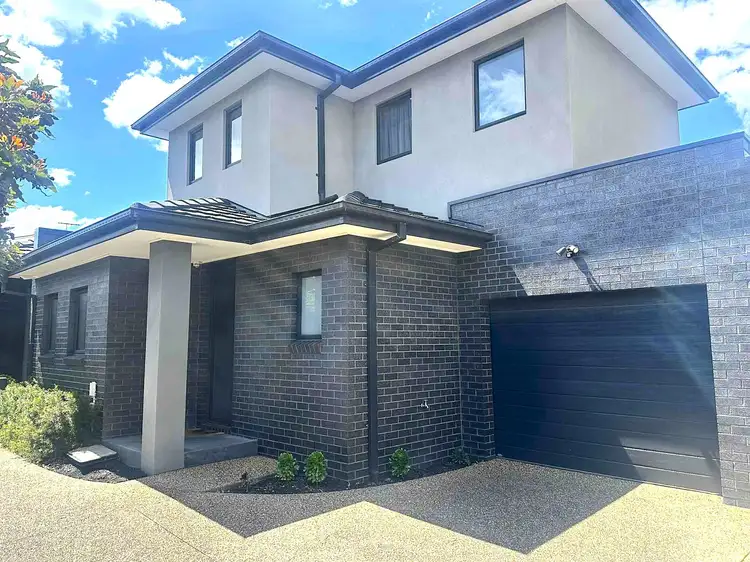3/100 Rathcown Road, Reservoir VIC 3073