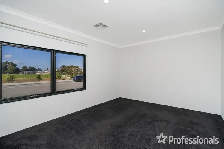 Fifth view of Homely house listing, 21 Fragola Rise, Landsdale WA 6065