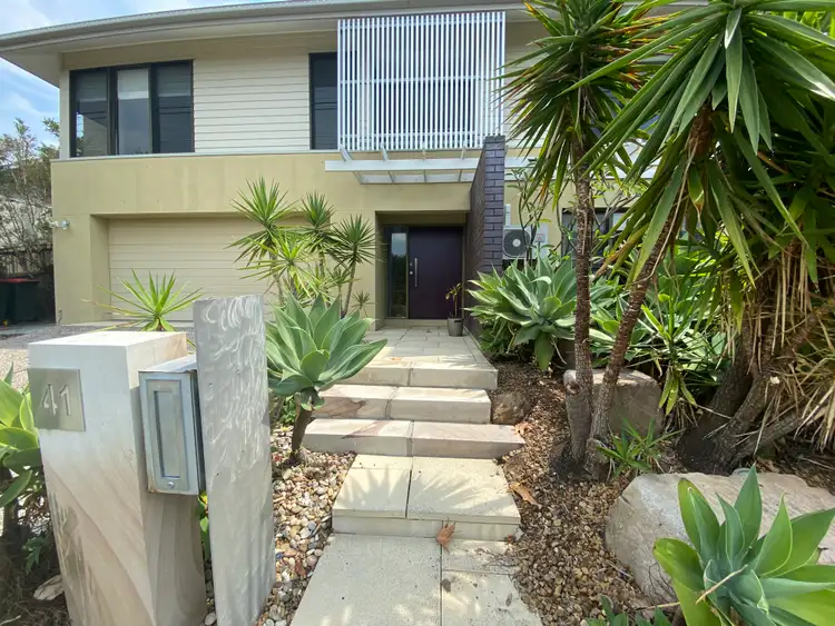 41 Mossvale Drive, Wakerley QLD 4154