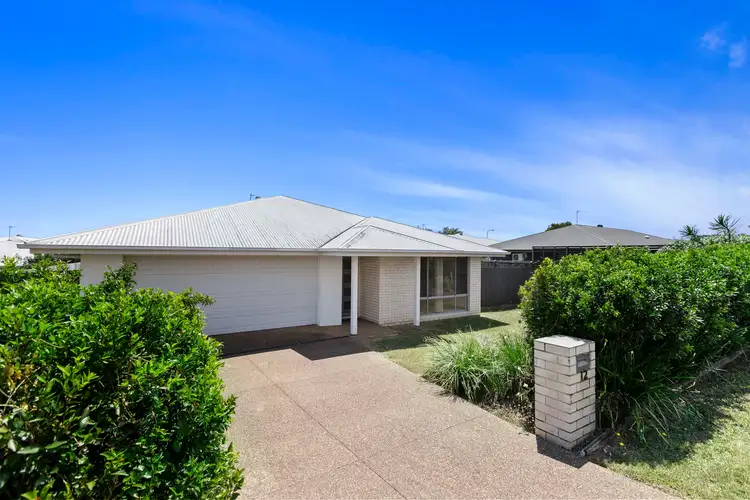 12 Wylie Way, Urraween QLD 4655