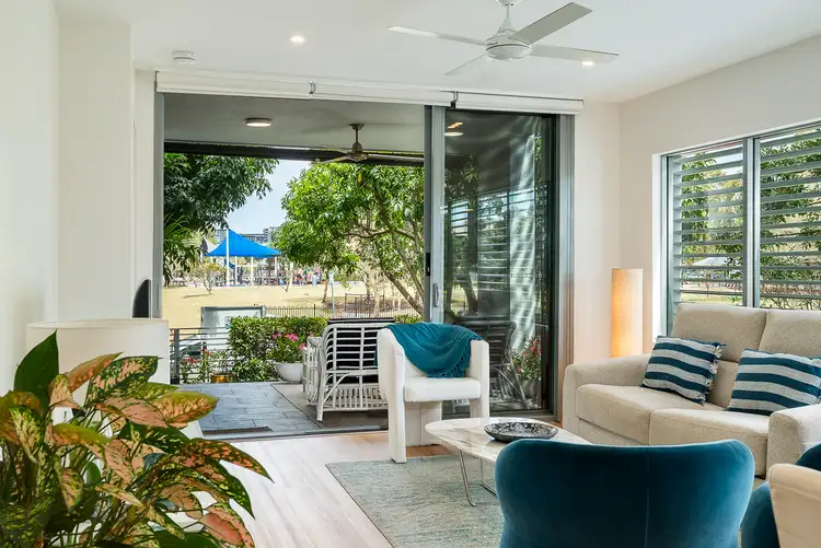 7/18 Riverbend Place, Bulimba QLD 4171