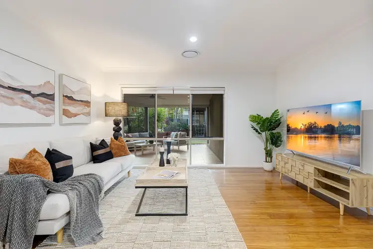 Second view of Homely house listing, 12 Lincon Place, Parkinson QLD 4115