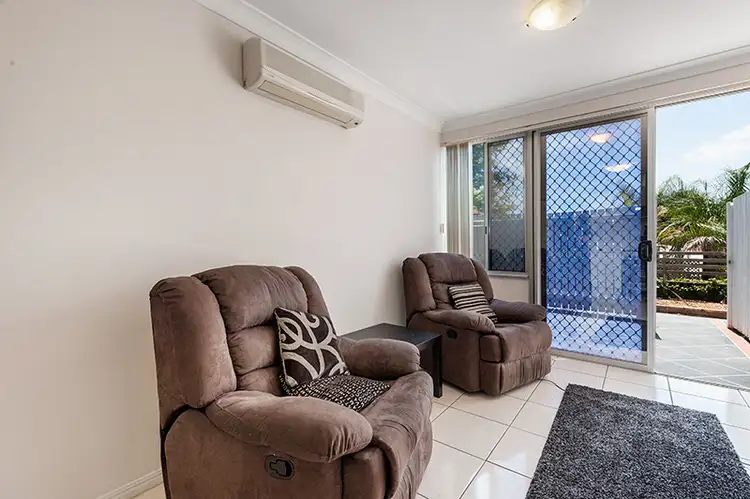 Third view of Homely apartment listing, 8/9 Hayward Street, Paddington QLD 4064