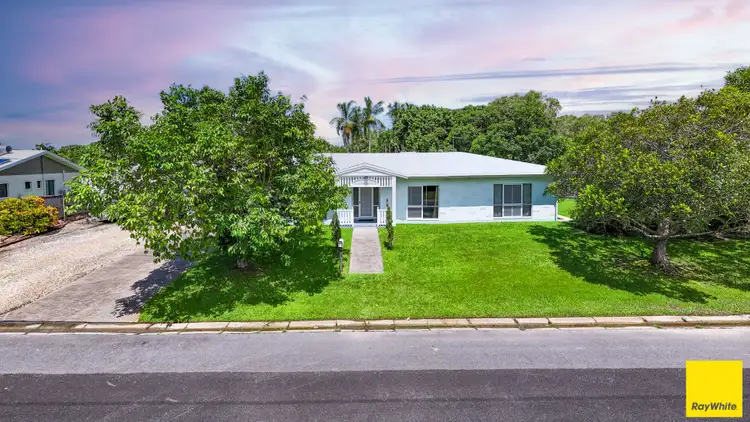 19-21 Baines Street, Clifton Beach QLD 4879