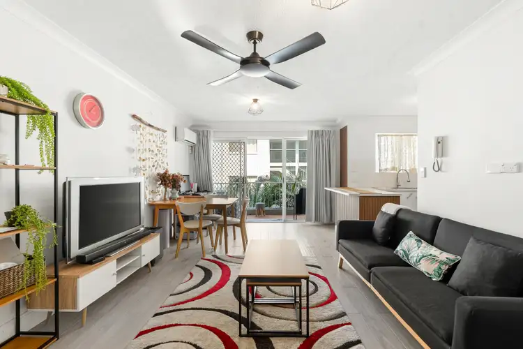39/30-32 Monaco Street, Surfers Paradise QLD 4217
