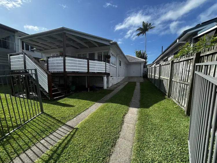 46 Robertson Avenue, Margate QLD 4019