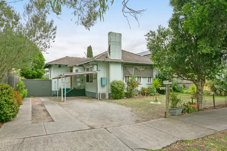 Main view of Homely house listing, 5 Caddy Court, Reservoir VIC 3073