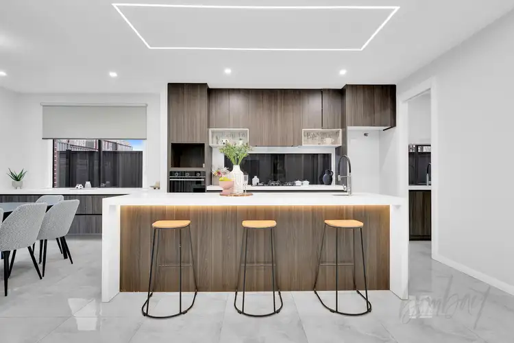 Third view of Homely house listing, 6 Prominence Rise, Craigieburn VIC 3064