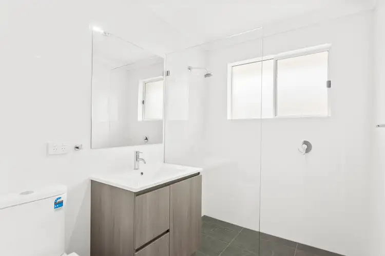 Fifth view of Homely house listing, 8 Kaylaur Crescent, Albion Park Rail NSW 2527