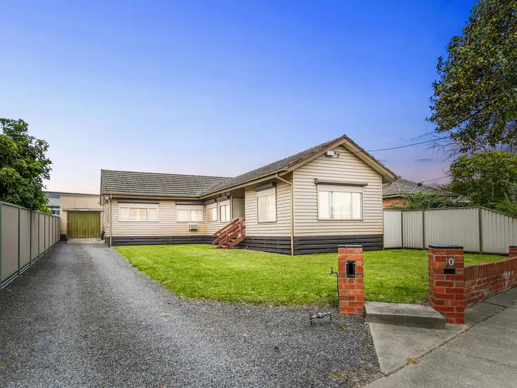10 King George Parade, Dandenong VIC 3175