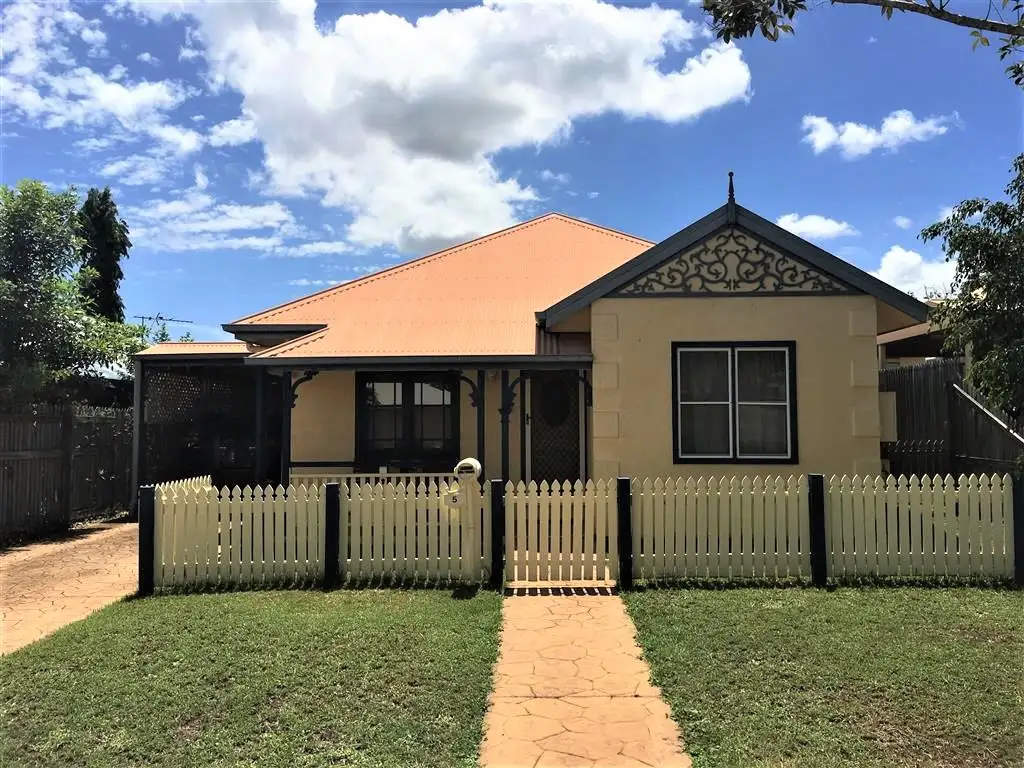 Main view of Homely house listing, 5 Oarsman Place, Douglas QLD 4814