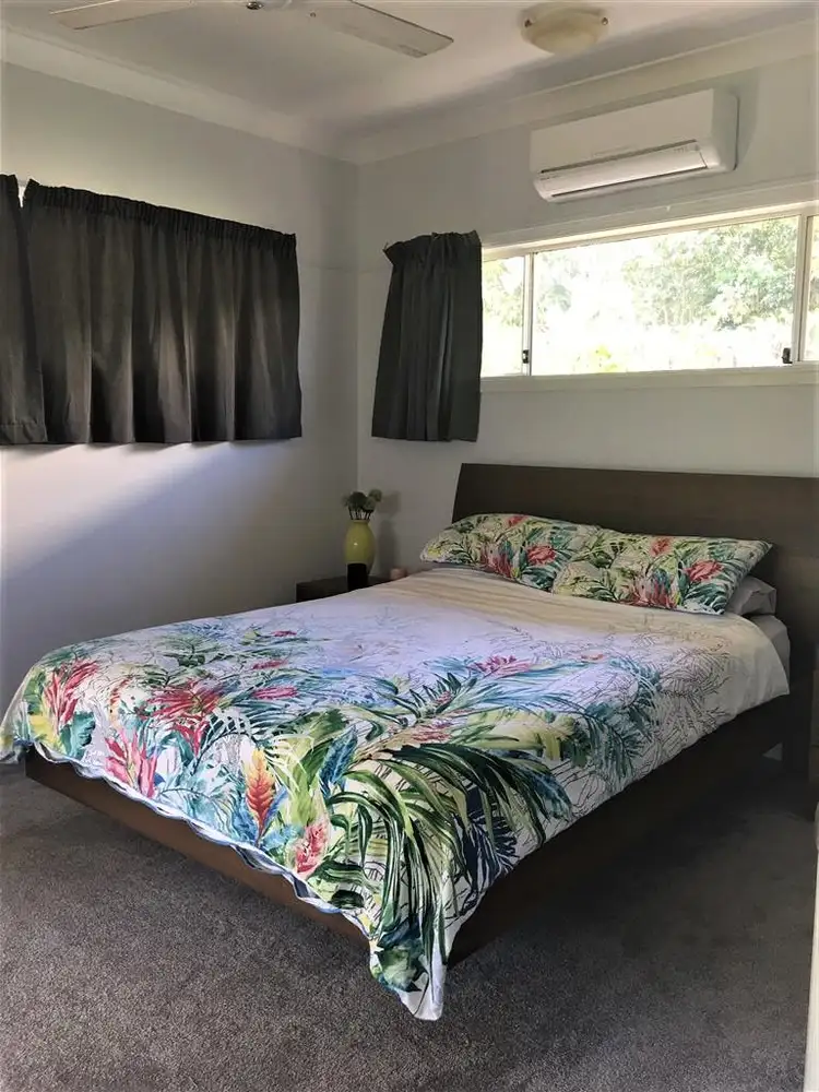 Second view of Homely house listing, 5 Oarsman Place, Douglas QLD 4814