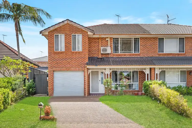 1/82 Lord Howe Drive, Green Valley NSW 2168