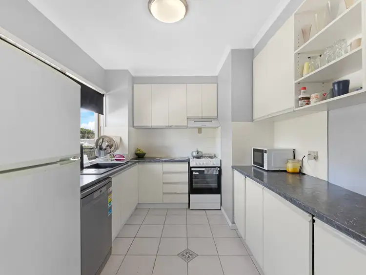 Third view of Homely unit listing, 5/3 Beach Road, Pialba QLD 4655