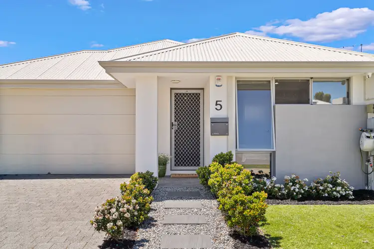 5 Binthalya Street, Golden Bay WA 6174