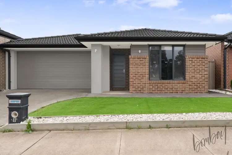 8 Fabular Street, Donnybrook VIC 3064