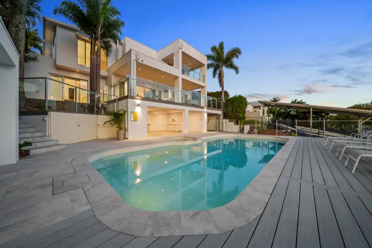 36 Kawana Crescent, Ashmore QLD 4214