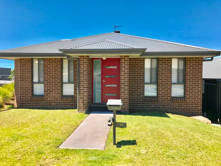 17 Brooks Reach Road, Horsley NSW 2530