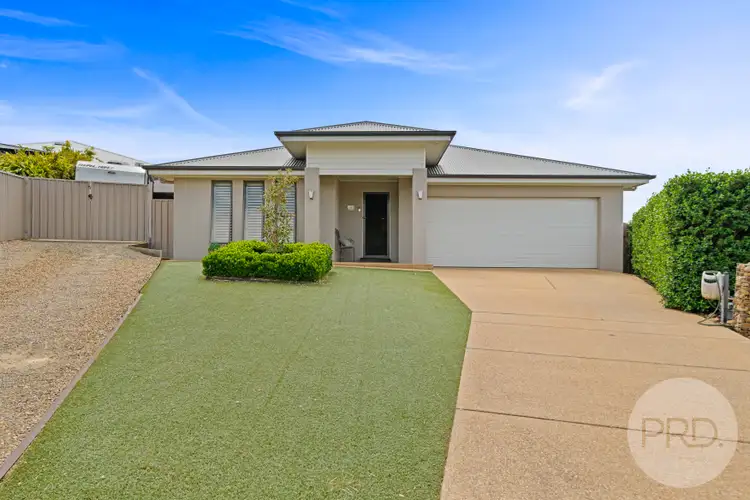 5 Tingwell Place, Lloyd NSW 2650