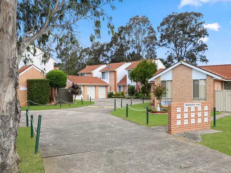 13/11 Mundarda Place, St Helens Park NSW 2560